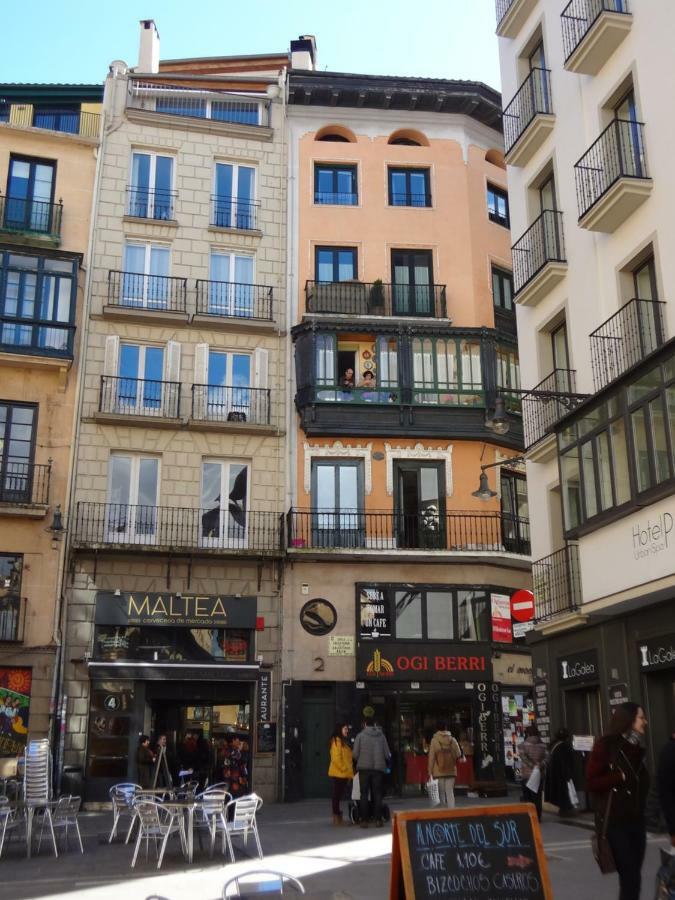 Appartamento Plaza Consistorial Pamplona Esterno foto